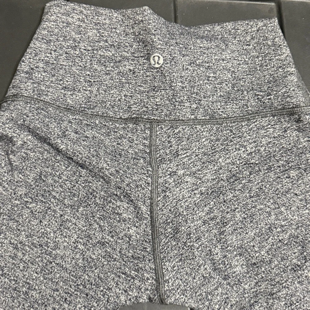 Lululemon wunder under tights leggings size 4  NWT pants